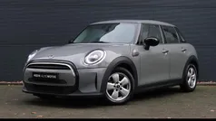 Gebruikt 2021 Mini Cooper Essential Hatchback | € 16.445 (Goede deal)