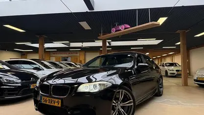Zwart Occasion 2012 BMW M5 Sedan | € 29.950 (Eerlijke prijs)