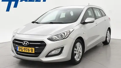 Grijs Gebruikt 2016 Hyundai i30 Edition+ Stationwagen | € 7.900 (Eerlijke prijs)