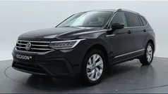 Zwart Gebruikt 2023 VW Tiguan Allspace Business SUV | € 38.450 (Goede deal)