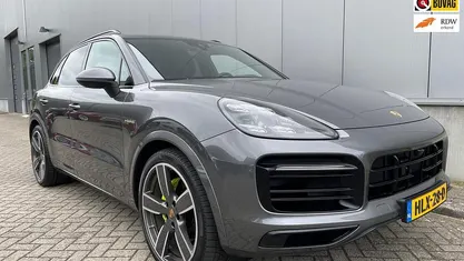 Occasion Porsche Cayenne Sport 340 PK (250 kW) 2019 Grijs, metallic lak SUV