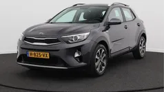 Gebruikt 2020 Kia Stonic SUV | € 15.450 (Eerlijke prijs)
