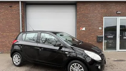 Occasion 2009 Hyundai i20 Edition Hatchback | € 3.999 (Eerlijke prijs)