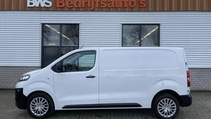 Wit Occasion 2019 Opel Vivaro Edition MPV | € 12.950 (Eerlijke prijs)