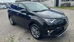 Zwart Occasion 2018 Toyota RAV4 Plus SUV | € 20.995 (Goede deal)