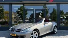 Grijs Gebruikt 2005 Mercedes SLK200 Cabriolet | € 13.450 (Eerlijke prijs)