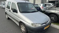 Gebruikt 2002 Peugeot Partner Avantage Van | € 945 (Eerlijke prijs)