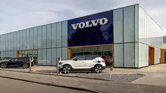 Zwart Gebruikt 2024 Volvo XC60 Plus SUV | € 57.900 (Eerlijke prijs)