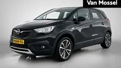 Zwart Gebruikt 2018 Opel Crossland X Innovation SUV | € 16.400 (Eerlijke prijs)