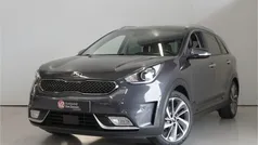 Grijs Gebruikt 2017 Kia Niro SUV | € 16.950 (Eerlijke prijs)
