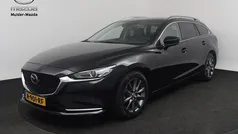 Jet black (zwart metallic) Gebruikt 2022 Mazda 6 Stationwagen | € 26.950 (Goede deal)