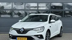 Gebruikt 2022 Renault Mégane GrandTour R.S. Stationwagen | € 19.999 (Eerlijke prijs)