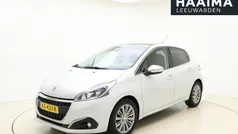 Zwart Gebruikt 2016 Peugeot 208 Allure Hatchback | € 9.950 (Goede deal)
