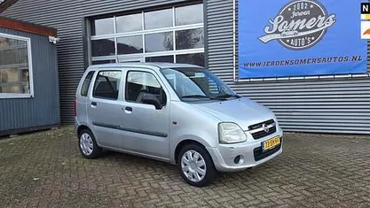Gebruikt 2006 Opel Agila Essentia Hatchback | € 999 (Eerlijke prijs)