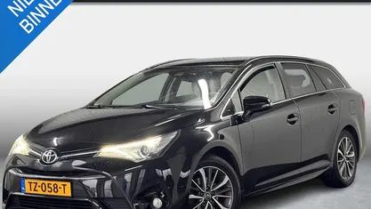 Occasion Toyota Avensis Skyview Edition 147 PK (108 kW) 2018 Stationwagen