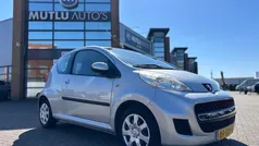 Grijs Gebruikt 2012 Peugeot 107 Hatchback | € 3.590 (Eerlijke prijs)