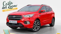 Gebruikt 2018 Ford Kuga ST-Line SUV | € 17.995 (Eerlijke prijs)