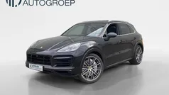 Zwart Gebruikt 2020 Porsche Cayenne SUV | € 65.945 (Eerlijke prijs)