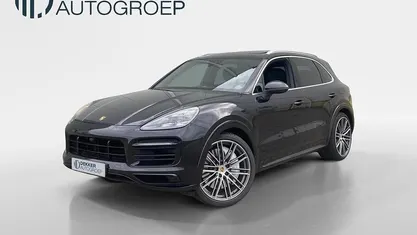 Zwart Gebruikt 2020 Porsche Cayenne SUV | € 65.945 (Eerlijke prijs)