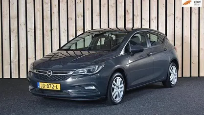Occasion 2016 Opel Astra Business Hatchback | € 7.950 (Eerlijke prijs)