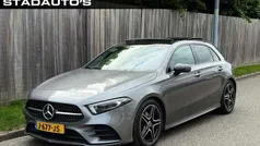 Grijs, metallic lak Gebruikt 2020 Mercedes A180 AMG Hatchback | € 21.995 (Eerlijke prijs)
