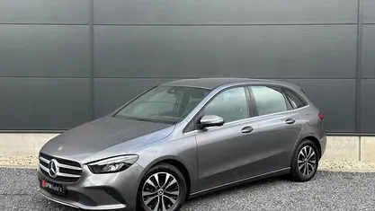 Occasion Mercedes B180 Business 136 PK (100 kW) 2022 MPV