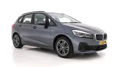 Mineral grey (grijs metallic) Gebruikt 2021 BMW 225 Active Tourer Executive MPV | € 18.845
