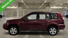 Rood Gebruikt 2003 Nissan X-Trail SUV | € 2.950 (Eerlijke prijs)