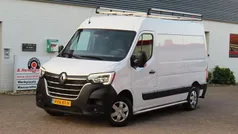 Wit Gebruikt 2023 Renault Master Van | € 24.750 (Eerlijke prijs)