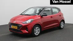 Gebruikt 2024 Hyundai i10 Premium Hatchback | € 18.440 (Eerlijke prijs)