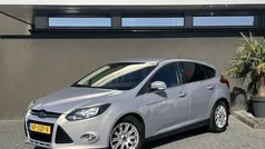Grijs Gebruikt 2012 Ford Focus Titanium Hatchback | € 3.950 (Eerlijke prijs)