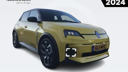 Gebruikt 2024 Renault R5 Komfort Hatchback | € 29.995 (Eerlijke prijs)