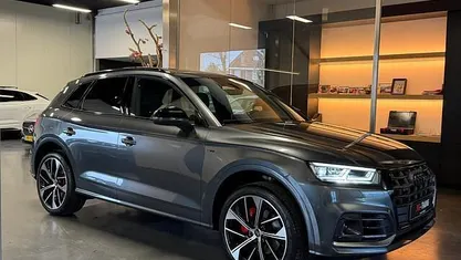 Occasion 2018 Audi Q5 Black Edition SUV | € 36.999 (Eerlijke prijs)