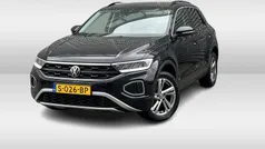 Gebruikt 2023 VW T-Roc Edition SUV | € 25.950 (Eerlijke prijs)