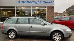 Grijs Gebruikt 2004 VW Passat Highline Stationwagen | € 899 (Eerlijke prijs)