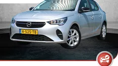 Grijs, metallic lak Gebruikt 2022 Opel Corsa Edition Hatchback | € 15.825 (Eerlijke prijs)