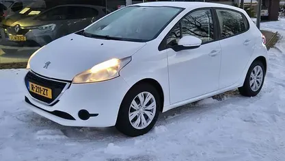 Gebruikt 2014 Peugeot 208 Access Hatchback | € 5.900 (Eerlijke prijs)