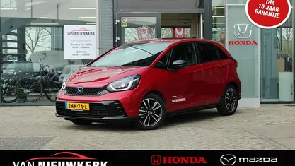 Rood (metallic) Nieuw 2025 Honda Jazz Advance Hatchback | € 31.390 (Eerlijke prijs)