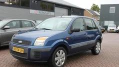 Gebruikt 2006 Ford Fusion MPV | € 2.450 (Eerlijke prijs)