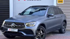 Grijs Gebruikt 2022 Mercedes GLC300e Premium SUV | € 43.950 (Eerlijke prijs)