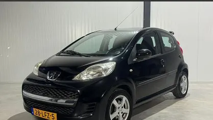Gebruikt 2010 Peugeot 107 Hatchback | € 2.950 (Eerlijke prijs)