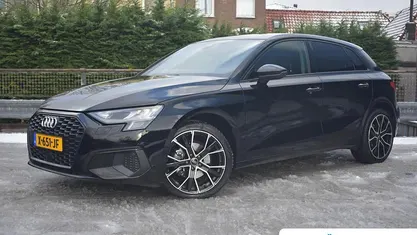 Gebruikt 2023 Audi A3 Sportback Proline Hatchback | € 27.895 (Eerlijke prijs)