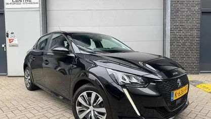 Occasion 2020 Peugeot e-208 Active Hatchback | € 11.940 (Eerlijke prijs)