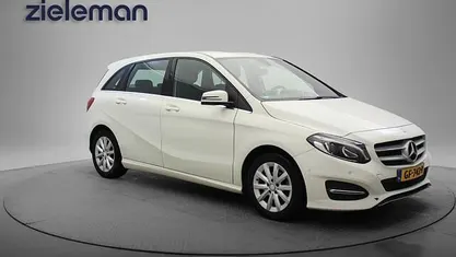 Occasion 2015 Mercedes B180 Edition MPV | € 5.845 (Eerlijke prijs)