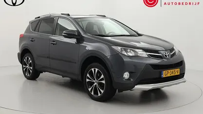 Gebruikt 2015 Toyota RAV4 Style SUV | € 17.999 (Eerlijke prijs)
