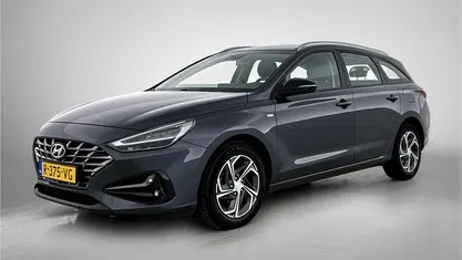 Occasion Hyundai i30 Comfort 120 PK (88 kW) 2022 Grijs (metallic) Stationwagen