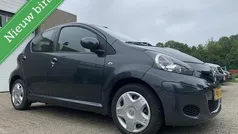 Grijs Gebruikt 2009 Toyota Aygo Hatchback | € 4.999 (Eerlijke prijs)