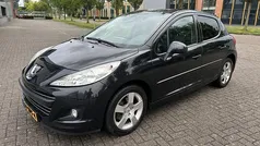 Zwart Gebruikt 2010 Peugeot 207 Hatchback | € 2.995 (Eerlijke prijs)
