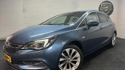 Occasion 2017 Opel Astra Innovation Hatchback | € 12.995 (Eerlijke prijs)
