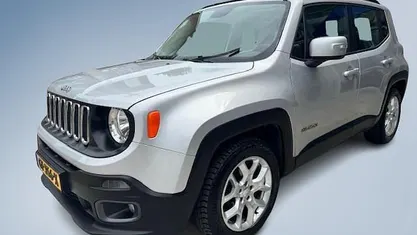 Occasion Jeep Renegade 140 PK (102 kW) 2015 Grijs SUV